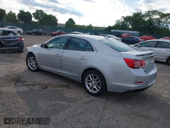 ✅ 2014 Chevrolet Malibu LT • VIN: 1G11C5SL8EU124204 • Лот: 45402441. Опубликован ранее на IAAI с пробегом 169 620 миль. Бесплатный доступ к архиву аукционных продаж из США и подробный отчёт об истории автомобиля на DreamBid. Изображение 3.