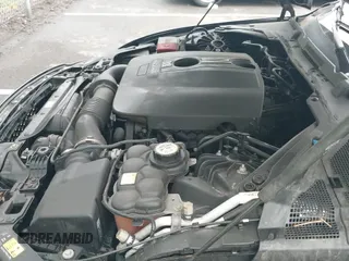 ✅ 2017 Jaguar XE 25t Premium • VIN: SAJAD4BG0HA972053 • Lot: 42728549. Wystawiony na IAAI z przebiegiem 69 187 mil. Bezpłatny archiwum sprzedaży aukcyjnych z USA i szczegółowy raport historii pojazdu na DreamBid. Zdjęcie 20.