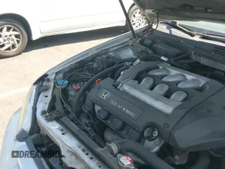 ✅ 2002 Honda Accord LX • VIN: 1HGCG16462A002956 • Lot: 43023443. Listed on IAAI with 146,715 mi. Free auction sales archive from the USA and detailed vehicle history report at DreamBid. Image 12.