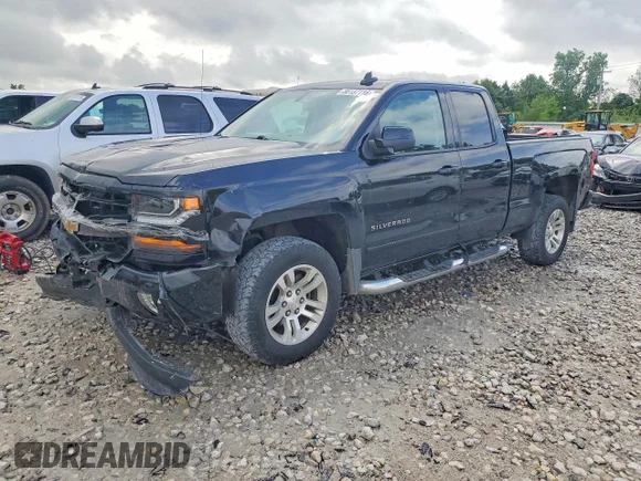 ✅ 2018 Chevrolet Silverado 1500 LT • VIN: 1GCVKREC0JZ110180 • Лот: 56137116. Опубликован ранее на Copart с пробегом 150 076 миль. Бесплатный доступ к архиву аукционных продаж из США и подробный отчёт об истории автомобиля на DreamBid. Изображение 1.