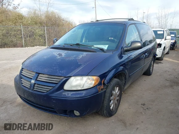 ✅ 2005 Dodge Caravan SXT • VIN: 2D4GP44L85R464837 • Лот: 43695170. Опубліковано раніше на IAAI з пробігом 185 513 миль. Безкоштовний доступ до архіву аукціонних продажів зі США та докладний звіт про історію автомобіля на DreamBid. Зображення 2.