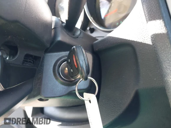 ✅ 2011 Dodge Caliber Mainstreet • VIN: 1B3CB3HAXBD121699 • Лот: 42208974. Опубліковано раніше на IAAI з пробігом 120 228 миль. Безкоштовний доступ до архіву аукціонних продажів зі США та докладний звіт про історію автомобіля на DreamBid. Зображення 11.