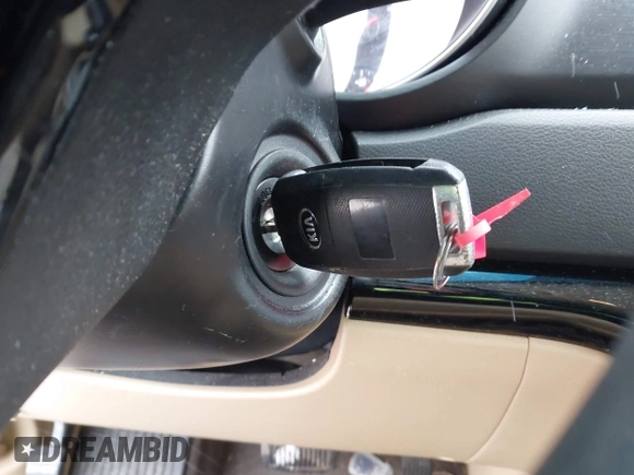 ✅ 2015 Kia Sedona LX • VIN: KNDMB5C18F6055895 • Lot: 43934538. Wystawiony na IAAI z przebiegiem 122 396 mil. Bezpłatny archiwum sprzedaży aukcyjnych z USA i szczegółowy raport historii pojazdu na DreamBid. Zdjęcie 11.