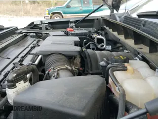 ✅ 2025 GMC Sierra 1500 SLT • VIN: 1GTPHDED9SZ191166 • Лот: 43725904. Опубликован ранее на IAAI с пробегом 33 374 миль. Бесплатный доступ к архиву аукционных продаж из США и подробный отчёт об истории автомобиля на DreamBid. Изображение 19.