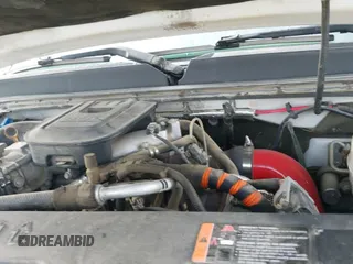 ✅ 2013 GMC Sierra 2500HD Denali • VIN: 1GT125E81DF118703 • Лот: 41884820. Опубликован ранее на IAAI с пробегом 128 960 миль. Бесплатный доступ к архиву аукционных продаж из США и подробный отчёт об истории автомобиля на DreamBid. Изображение 19.