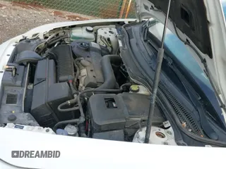 ✅ 2012 Volvo C30 • VIN: YV1672MK8C2272232 • Lot: 43059016. Wystawiony na IAAI z przebiegiem 205 173 mil. Bezpłatny archiwum sprzedaży aukcyjnych z USA i szczegółowy raport historii pojazdu na DreamBid. Zdjęcie 19.