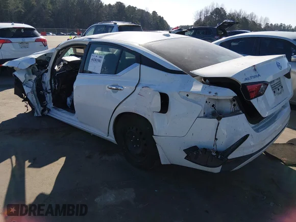 ✅ 2019 Nissan Altima S • VIN: 1N4BL4BV7KC137220 • Lot: 44381581. Wystawiony na IAAI z przebiegiem Nie podano. Bezpłatny archiwum sprzedaży aukcyjnych z USA i szczegółowy raport historii pojazdu na DreamBid. Zdjęcie 3.