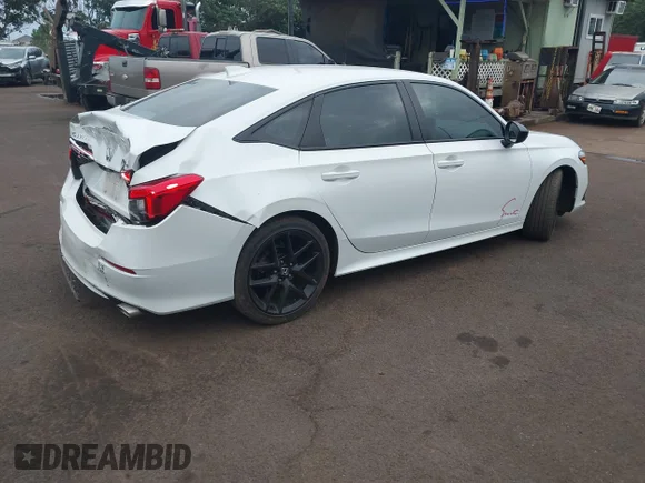 ✅ 2024 Honda Civic Sport • VIN: 2HGFE2F51RH503296 • Lot: 44061764. Wystawiony na IAAI z przebiegiem 10 509 mil. Bezpłatny archiwum sprzedaży aukcyjnych z USA i szczegółowy raport historii pojazdu na DreamBid. Zdjęcie 4.