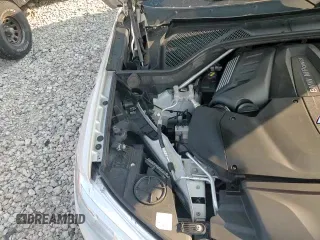 ✅ 2017 BMW X5 M • VIN: 5YMKT6C33H0U39530 • Lot: 70622145. Wystawiony na Copart z przebiegiem 96 324 mil. Bezpłatny archiwum sprzedaży aukcyjnych z USA i szczegółowy raport historii pojazdu na DreamBid. Zdjęcie 14.