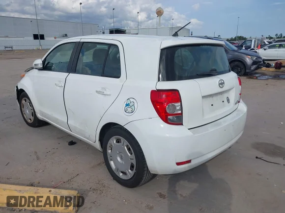 ✅ 2010 Scion xD • VIN: JTKKU4B49AJ054292 • Lot: 43176397. Wystawiony na IAAI z przebiegiem 170 844 mil. Bezpłatny archiwum sprzedaży aukcyjnych z USA i szczegółowy raport historii pojazdu na DreamBid. Zdjęcie 3.