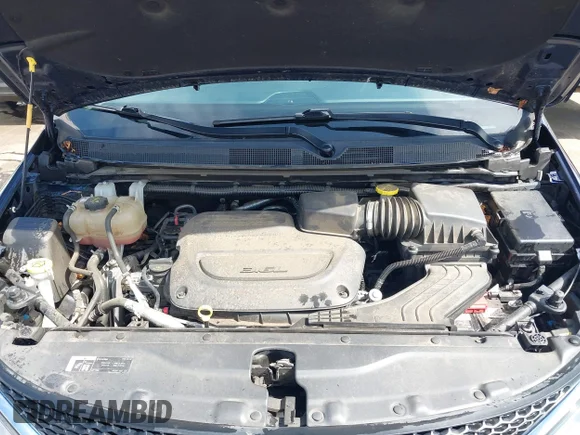 ✅ 2019 Chrysler Pacifica Limited • VIN: 2C4RC1GG1KR732086 • Lot: 44727177. Listed on IAAI with 120,419 mi. Free auction sales archive from the USA and detailed vehicle history report at DreamBid. Image 10.