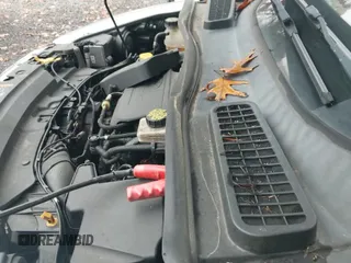 ✅ 2017 Ford Escape Titanium • VIN: 1FMCU9JD7HUC83505 • Lot: 43610514. Wystawiony na IAAI z przebiegiem 161 608 mil. Bezpłatny archiwum sprzedaży aukcyjnych z USA i szczegółowy raport historii pojazdu na DreamBid. Zdjęcie 19.