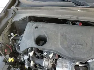 ✅ 2019 Jeep Renegade Trailhawk • VIN: ZACNJBC13KPK05177 • Lot: 81621085. Listed on Copart with 72,135 mi. Free auction sales archive from the USA and detailed vehicle history report at DreamBid. Image 14.