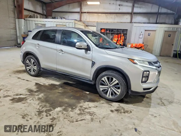 ✅ 2024 Mitsubishi Outlander S • VIN: JA4ARUAU3RU018852 • Lot: 42017766. Wystawiony na Copart z przebiegiem 42 147 mil. Bezpłatny archiwum sprzedaży aukcyjnych z USA i szczegółowy raport historii pojazdu na DreamBid. Zdjęcie 4.