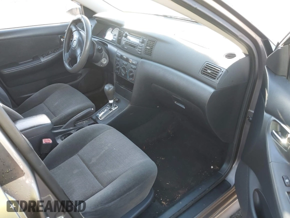 ✅ 2004 Toyota Corolla CE • VIN: 1NXBR32E94Z242563 • Lot: 43505658. Wystawiony na IAAI z przebiegiem 221 092 mil. Bezpłatny archiwum sprzedaży aukcyjnych z USA i szczegółowy raport historii pojazdu na DreamBid. Zdjęcie 5.