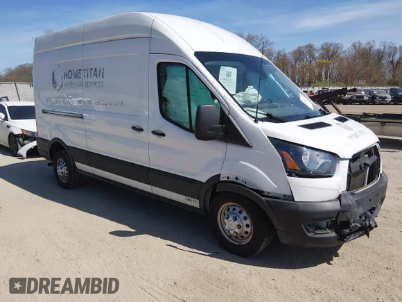 ✅ 2022 Ford Transit Cargo • VIN: 1FTBR2X87NKA68233 • Лот: 44829971. Опубліковано раніше на IAAI з пробігом 53 852 миль. Безкоштовний доступ до архіву аукціонних продажів зі США та докладний звіт про історію автомобіля на DreamBid. Зображення 1.