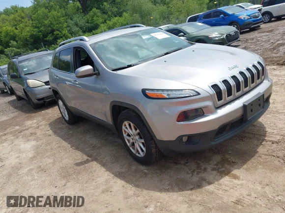 ✅ 2017 Jeep Cherokee Latitude • VIN: 1C4PJMCB3HD223234 • Лот: 45345694. Опубликован ранее на IAAI с пробегом 158 409 миль. Бесплатный доступ к архиву аукционных продаж из США и подробный отчёт об истории автомобиля на DreamBid. Изображение 1.