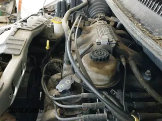 ✅ 2005 Chrysler Town & Country • VIN: 2C4GP54735RRR2095 • Лот: 41505491. Опубликован ранее на IAAI с пробегом 125 671 миль. Бесплатный доступ к архиву аукционных продаж из США и подробный отчёт об истории автомобиля на DreamBid. Изображение 19.