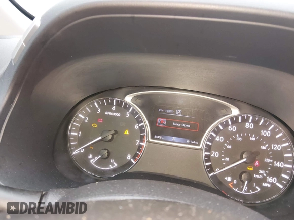 ✅ 2020 Nissan Pathfinder S • VIN: 5N1DR2AM4LC616917 • Lot: 44538777. Wystawiony na IAAI z przebiegiem 89 408 mil. Bezpłatny archiwum sprzedaży aukcyjnych z USA i szczegółowy raport historii pojazdu na DreamBid. Zdjęcie 7.