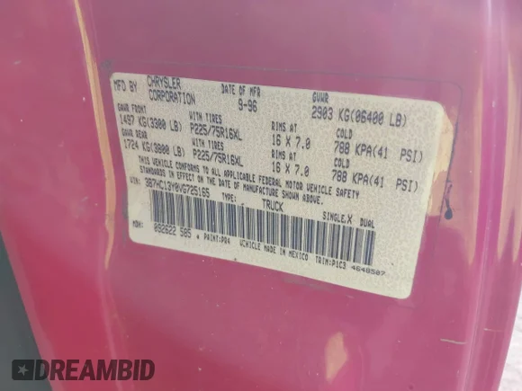 ✅ 1997 Dodge 1500 • VIN: 3B7HC13Y0VG725165 • Лот: 42962871. Опубліковано раніше на IAAI з пробігом 89 111 миль. Безкоштовний доступ до архіву аукціонних продажів зі США та докладний звіт про історію автомобіля на DreamBid. Зображення 9.