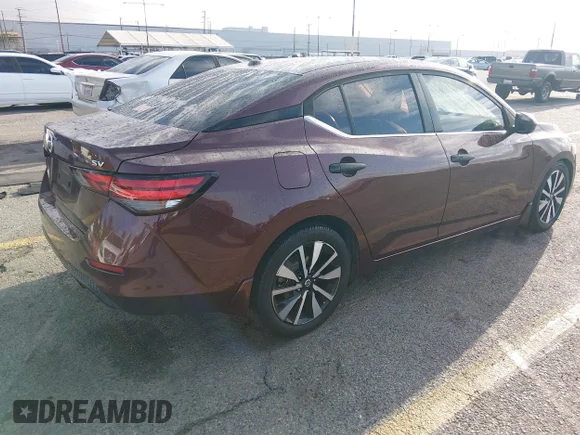 ✅ 2022 Nissan Sentra SV • VIN: 3N1AB8CVXNY284726 • Lot: 45234204. Wystawiony na IAAI z przebiegiem 247 161 mil. Bezpłatny archiwum sprzedaży aukcyjnych z USA i szczegółowy raport historii pojazdu na DreamBid. Zdjęcie 4.