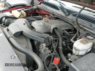 ✅ 2003 Chevrolet Suburban LT • VIN: 1GNEC16Z93J123780 • Лот: 41462005. Опубликован ранее на IAAI с пробегом 162 498 миль. Бесплатный доступ к архиву аукционных продаж из США и подробный отчёт об истории автомобиля на DreamBid. Изображение 19.