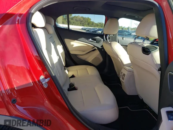 ✅ 2016 Mercedes-Benz GLA 250 • VIN: WDCTG4EBXGJ242352 • Lot: 72267843. Wystawiony na Copart z przebiegiem 95 346 mil. Bezpłatny archiwum sprzedaży aukcyjnych z USA i szczegółowy raport historii pojazdu na DreamBid. Zdjęcie 11.