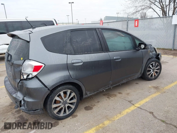 ✅ 2013 Honda Fit Sport • VIN: JHMGE8H53DC047878 • Lot: 44386019. Wystawiony na IAAI z przebiegiem 98 223 mil. Bezpłatny archiwum sprzedaży aukcyjnych z USA i szczegółowy raport historii pojazdu na DreamBid. Zdjęcie 4.