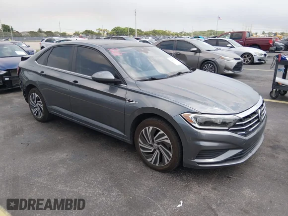✅ 2021 Volkswagen Jetta SEL • VIN: 3VWE57BU4MM091306 • Лот: 45413927. Опубліковано раніше на IAAI з пробігом 111 460 миль. Безкоштовний доступ до архіву аукціонних продажів зі США та докладний звіт про історію автомобіля на DreamBid. Зображення 1.