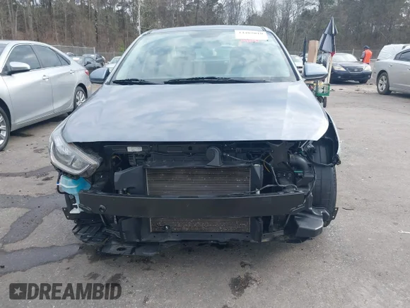 ✅ 2019 Hyundai Accent SE • VIN: 3KPC24A35KE041791 • Lot: 44485019. Wystawiony na IAAI z przebiegiem 44 035 mil. Bezpłatny archiwum sprzedaży aukcyjnych z USA i szczegółowy raport historii pojazdu na DreamBid. Zdjęcie 6.