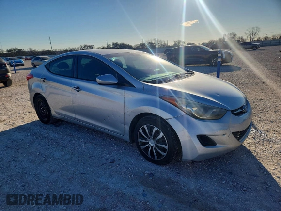 ✅ 2013 Hyundai Elantra Limited • VIN: 5NPDH4AE5DH155986 • Lot: 77495555. Wystawiony na Copart z przebiegiem 109 677 mil. Bezpłatny archiwum sprzedaży aukcyjnych z USA i szczegółowy raport historii pojazdu na DreamBid. Zdjęcie 4.