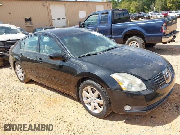 2004 Nissan Maxima SE