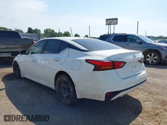 ✅ 2020 Nissan Altima S • VIN: 1N4BL4BV2LC140964 • Lot: 45126192. Wystawiony na IAAI z przebiegiem 94 202 mil. Bezpłatny archiwum sprzedaży aukcyjnych z USA i szczegółowy raport historii pojazdu na DreamBid. Zdjęcie 3.