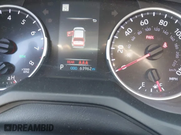 ✅ 2020 Toyota RAV4 LE • VIN: 2T3K1RFV9LW079908 • Lot: 45273825. Listed on IAAI with 63,962 mi. Free auction sales archive from the USA and detailed vehicle history report at DreamBid. Image 7.