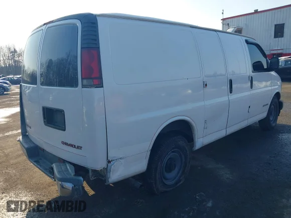 ✅ 2000 Chevrolet Express Cargo • VIN: 1GCFG25M5Y1149443 • Лот: 44260447. Опубліковано раніше на IAAI з пробігом 313 205 миль. Безкоштовний доступ до архіву аукціонних продажів зі США та докладний звіт про історію автомобіля на DreamBid. Зображення 6.