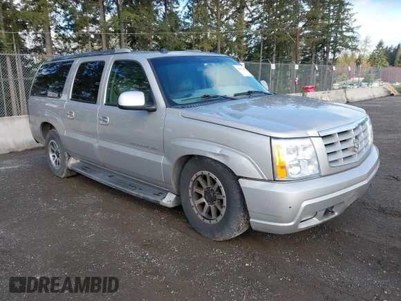 ✅ 2004 Cadillac Escalade ESV • VIN: 3GYFK66N64G148434 • Lot: 42002588. Listed on IAAI with 301,890 mi. Free auction sales archive from the USA and detailed vehicle history report at DreamBid. Image 1.