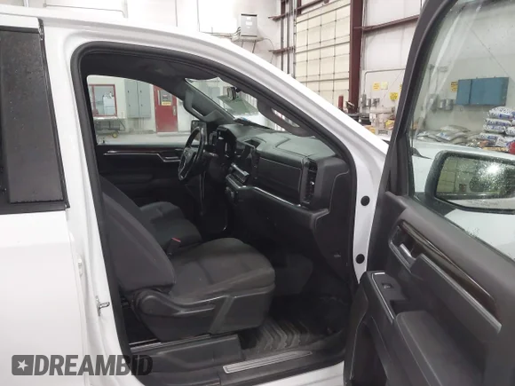✅ 2023 Chevrolet Silverado 1500 LT • VIN: 1GCRDDEK5PZ101022 • Lot: 44616348. Wystawiony na IAAI z przebiegiem 145 221 mil. Bezpłatny archiwum sprzedaży aukcyjnych z USA i szczegółowy raport historii pojazdu na DreamBid. Zdjęcie 5.