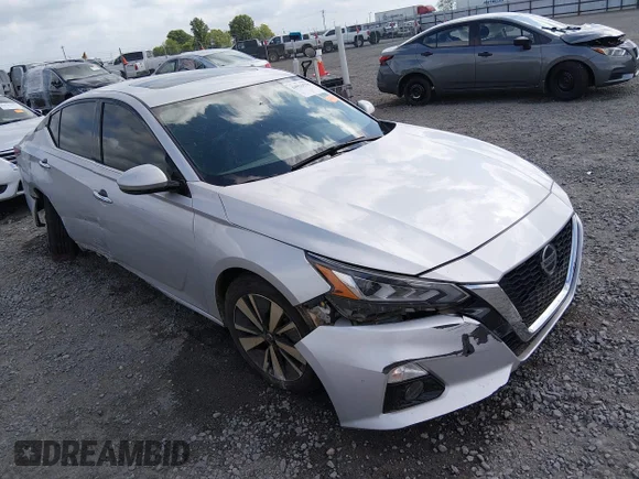 ✅ 2020 Nissan Altima SL • VIN: 1N4BL4EV0LC146273 • Лот: 44934178. Опубліковано раніше на IAAI з пробігом 174 190 миль. Безкоштовний доступ до архіву аукціонних продажів зі США та докладний звіт про історію автомобіля на DreamBid. Зображення 1.