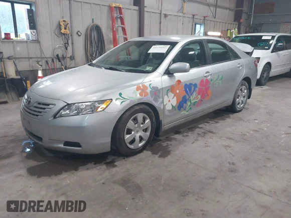 ✅ 2007 Toyota Camry LE • VIN: 4T1BE46K27U037317 • Lot: 45129262. Wystawiony na IAAI z przebiegiem 163 692 mil. Bezpłatny archiwum sprzedaży aukcyjnych z USA i szczegółowy raport historii pojazdu na DreamBid. Zdjęcie 2.