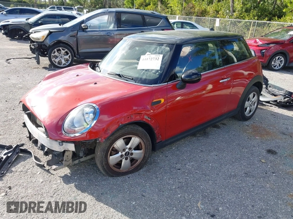 ✅ 2015 MINI Hardtop • VIN: WMWXM5C56FT942467 • Lot: 44172732. Wystawiony na IAAI z przebiegiem Nie podano. Bezpłatny archiwum sprzedaży aukcyjnych z USA i szczegółowy raport historii pojazdu na DreamBid. Zdjęcie 2.