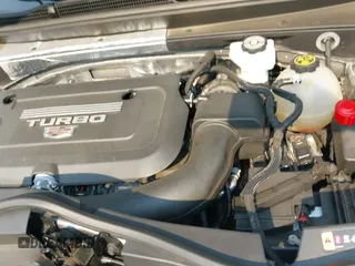 ✅ 2024 Cadillac XT4 FWD Luxury • VIN: 1GYAZAR43RF122779 • Лот: 42884828. Опубликован ранее на IAAI с пробегом 11 025 миль. Бесплатный доступ к архиву аукционных продаж из США и подробный отчёт об истории автомобиля на DreamBid. Изображение 19.