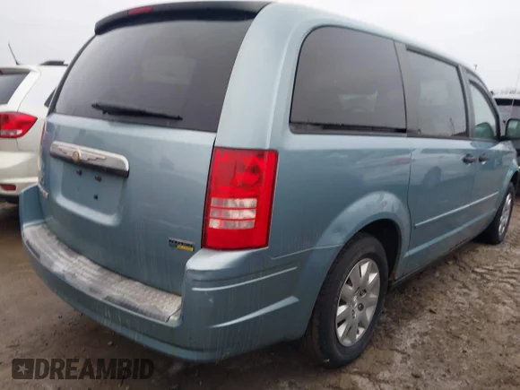 ✅ 2008 Chrysler Town & Country LX • VIN: 2A8HR44H08R136753 • Lot: 44506446. Wystawiony na IAAI z przebiegiem 166 055 mil. Bezpłatny archiwum sprzedaży aukcyjnych z USA i szczegółowy raport historii pojazdu na DreamBid. Zdjęcie 4.