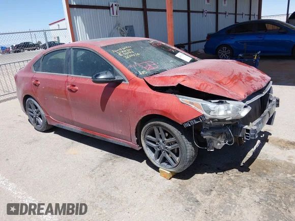 ✅ 2021 Kia Forte GT-Line • VIN: 3KPF34AD6ME399911 • Lot: 44751706. Wystawiony na IAAI z przebiegiem 111 474 mil. Bezpłatny archiwum sprzedaży aukcyjnych z USA i szczegółowy raport historii pojazdu na DreamBid. Zdjęcie 1.