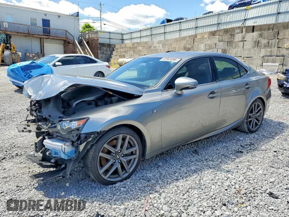 ✅ 2016 Lexus IS 350 • VIN: JTHCE1D26G5010818 • Lot: 52003896. Wystawiony na Copart z przebiegiem 134 979 mil. Bezpłatny archiwum sprzedaży aukcyjnych z USA i szczegółowy raport historii pojazdu na DreamBid. Zdjęcie 1.