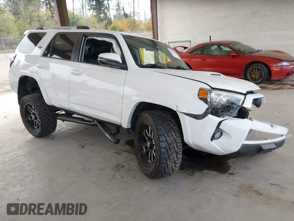 ✅ 2017 Toyota 4Runner SR5 • VIN: JTEBU5JR2H5429366 • Lot: 43321268. Wystawiony na IAAI z przebiegiem 170 338 mil. Bezpłatny archiwum sprzedaży aukcyjnych z USA i szczegółowy raport historii pojazdu na DreamBid. Zdjęcie 1.