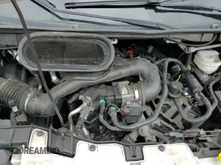 ✅ 2022 Ford Transit Cargo • VIN: 1FTBR3U84NKA43154 • Lot: 67180355. Wystawiony na Copart z przebiegiem 111 614 mil. Bezpłatny archiwum sprzedaży aukcyjnych z USA i szczegółowy raport historii pojazdu na DreamBid. Zdjęcie 15.