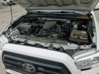 ✅ 2021 Toyota Tacoma SR • VIN: 3TYRX5GN0MT026154 • Lot: 67167705. Wystawiony na Copart z przebiegiem 75 895 mil. Bezpłatny archiwum sprzedaży aukcyjnych z USA i szczegółowy raport historii pojazdu na DreamBid. Zdjęcie 15.