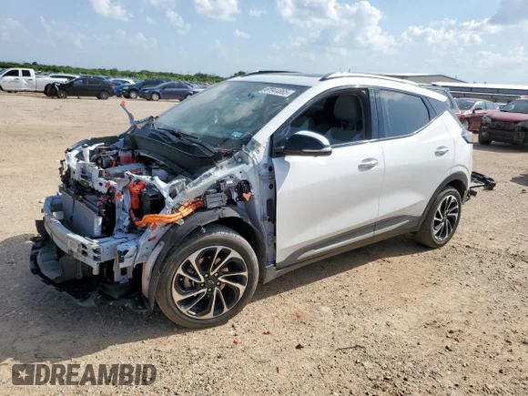 ✅ 2022 Chevrolet Bolt EUV Premier • VIN: 1G1FZ6S05N4123107 • Lot: 61944865. Listed on Copart with 33,957 mi. Free auction sales archive from the USA and detailed vehicle history report at DreamBid. Image 1.