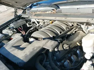 ✅ 2018 Chevrolet Tahoe LS • VIN: 1GNSCAKC5JR254580 • Lot: 42346068. Listed on IAAI with 188,597 mi. Free auction sales archive from the USA and detailed vehicle history report at DreamBid. Image 19.