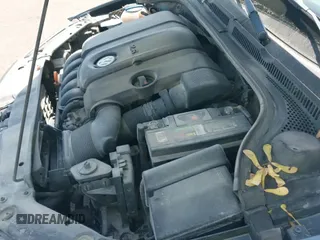 ✅ 2011 Volkswagen Jetta SE • VIN: 3VWDX7AJ6BM303231 • Lot: 42748577. Wystawiony na IAAI z przebiegiem 174 474 mil. Bezpłatny archiwum sprzedaży aukcyjnych z USA i szczegółowy raport historii pojazdu na DreamBid. Zdjęcie 19.